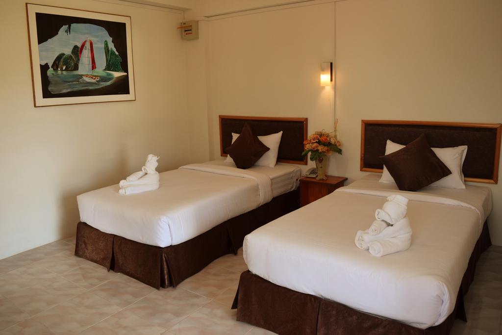 Hotel De Ratt Phuket Pokoj fotografie