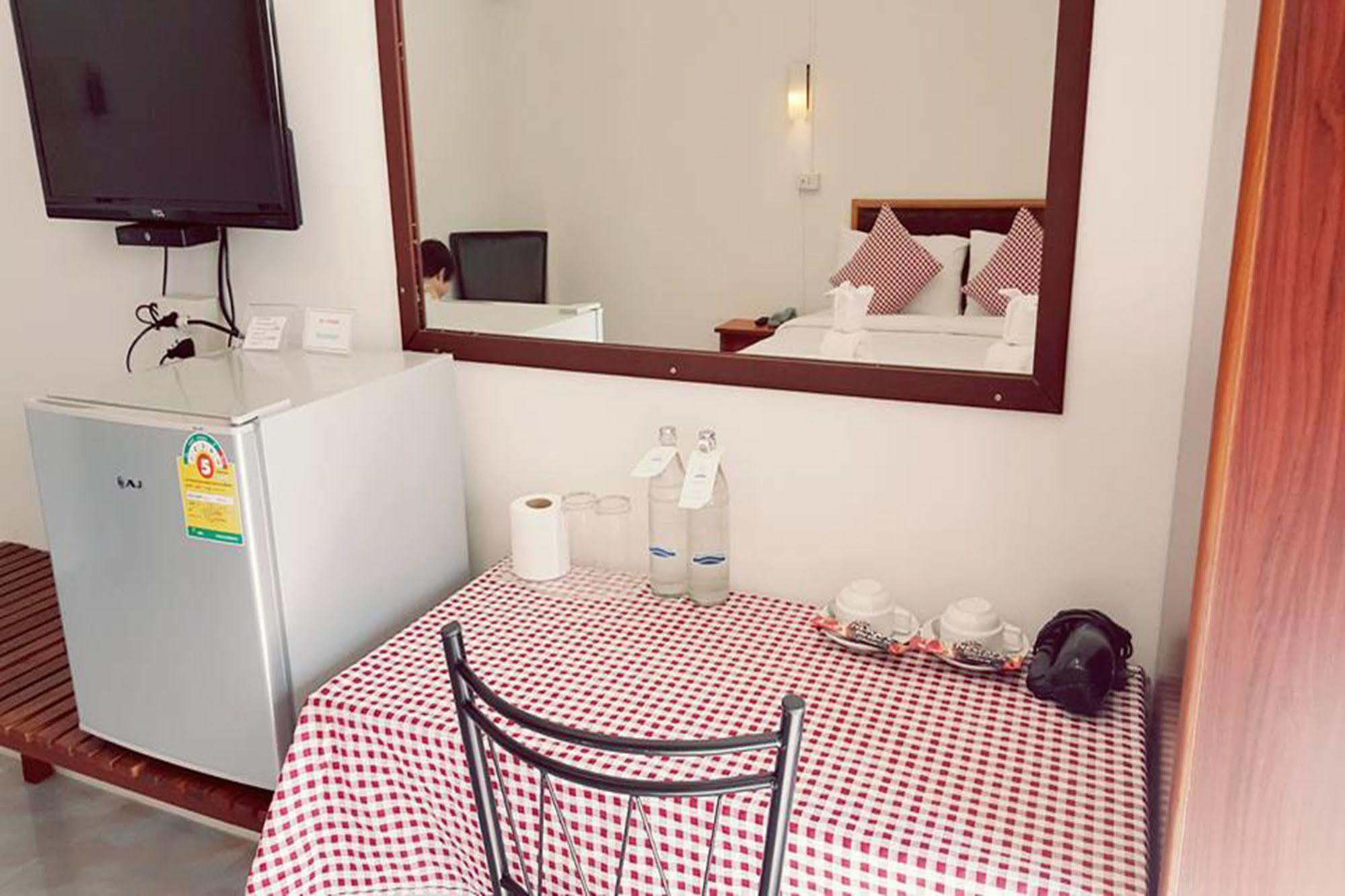 Hotel De Ratt Phuket Exteriér fotografie
