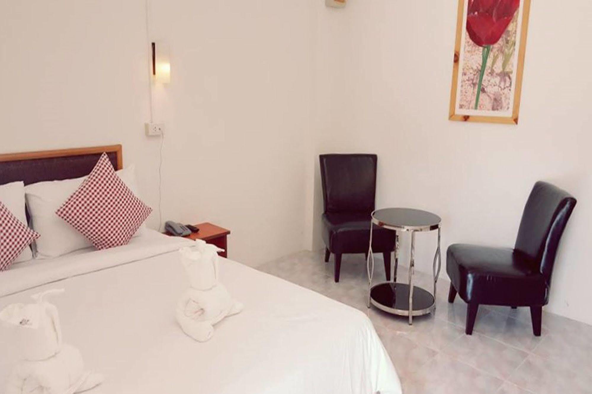 Hotel De Ratt Phuket Exteriér fotografie